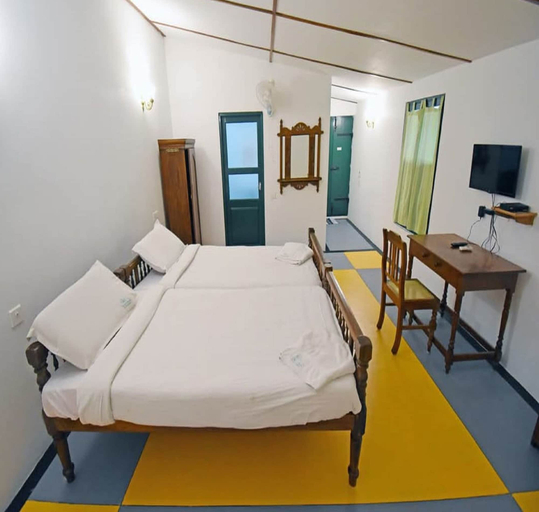 Bedroom 2, Villa Sentosa, Viluppuram
