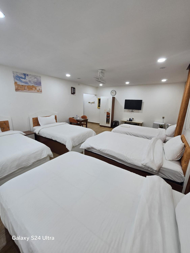 Bedroom 2, Dar Alsalaam Hospitality House, Nizwa