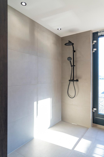 Bathroom 2, Village by Maier - kontaktloser Check-in, Dornbirn