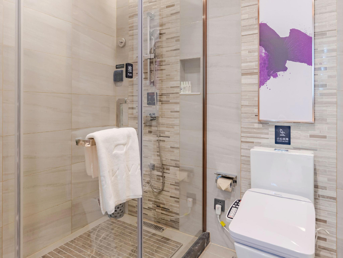 Bathroom 4, Lavande Hotel Lujiang Zhouyu Avenue, Chaohu