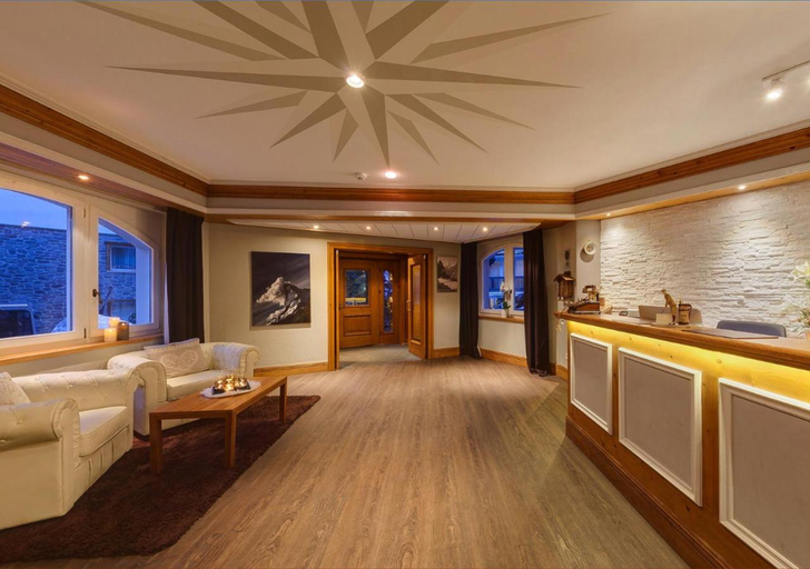 Public Area 3, Hotel Albatros, Visp