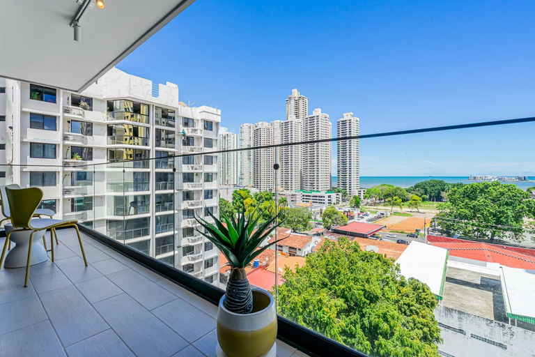 Room 5, w Premium 1BR w Balcony in San Francisco, Panamá