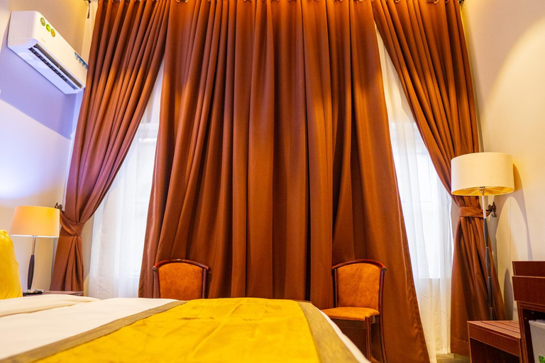 Bedroom 3, Porto Golf Hotels, Fagge