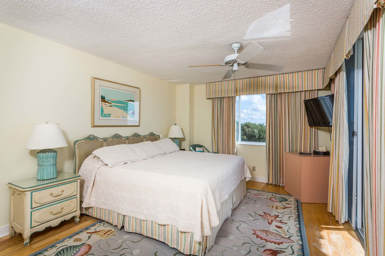 Bedroom 3, Hodnett Cooper's North Breakers, Glynn