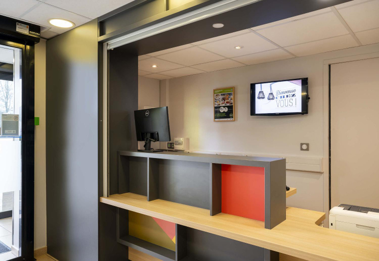 Public Area 2, B&B HOTEL Vannes Ouest Golfe du Morbihan, Morbihan