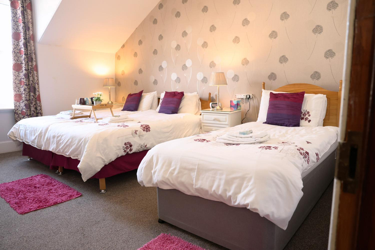 Others 2, Hallmark Guest House, Aberdeen