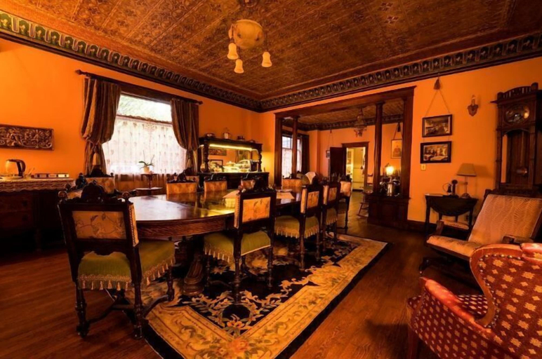 Food & Drinks 5, Alaska Heritage House Bed and Breakfast, Fairbanks North Star
