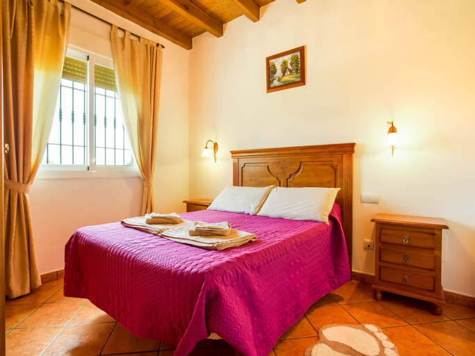 Bedroom 2, Nice home in Andalucía w/ , Málaga