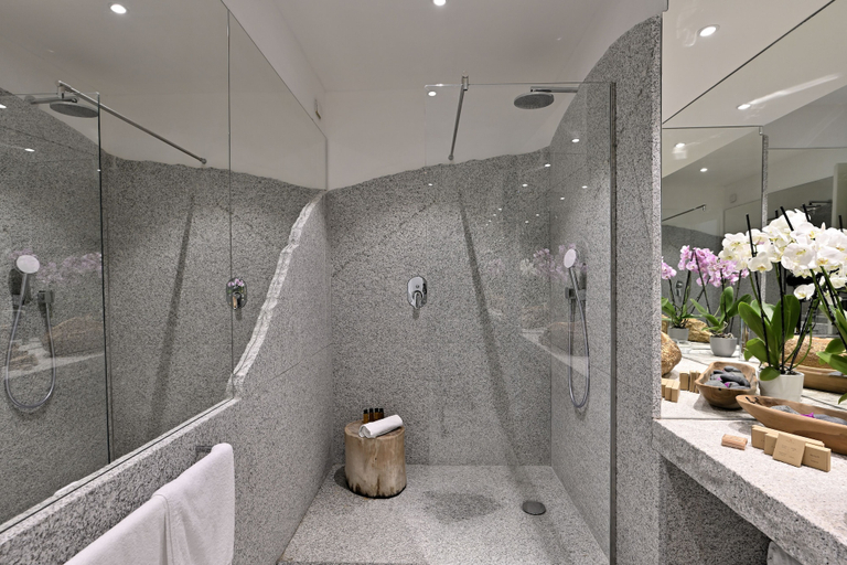 Bathroom, Arbatax Park Resort - Suites del Mare by Falkensteiner, Ogliastra