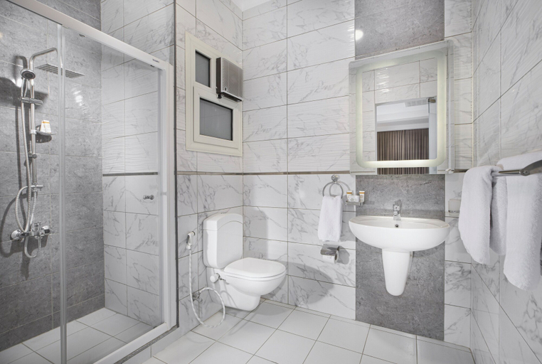 Bathroom 3, Vibotel Residence Hotel Apartments, New Cairo 3