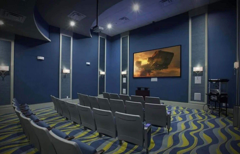 Room 5, Stylish 4Bd w Lake View Pool Kids Themed Room, Osceola