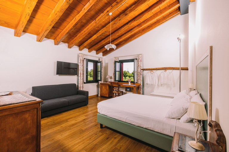 Bedroom 2, Alloggio Agrituristico Albafiorita, Udine