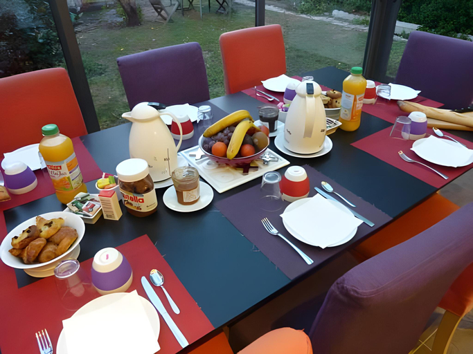 Food & Drinks 2, Bordeaux Cosy B&B, Gironde