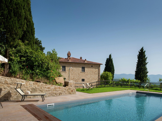 Sport & Beauty 4, Villa in Tuscany with Organic Wine Estate, Arezzo