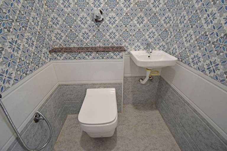 Bathroom 3, Cannan Residency, Puducherry