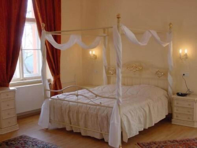 Bedroom 3, Schlosshotel Rühstädt GARNI, Prignitz
