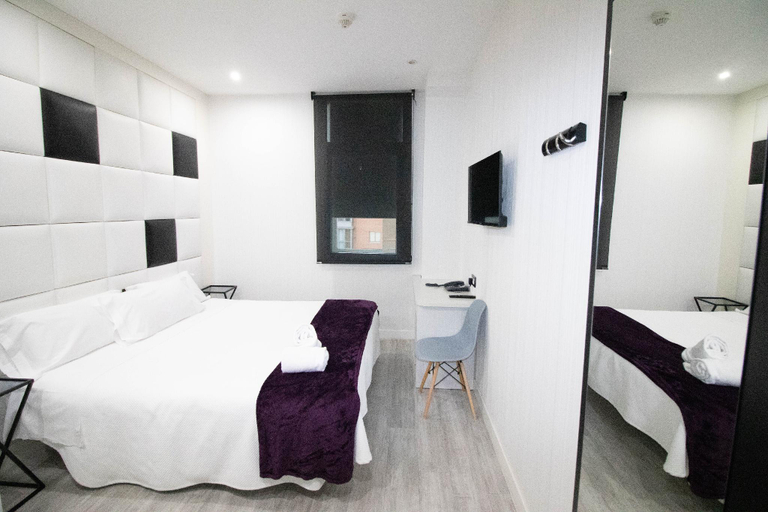 Bedroom 3, Hotel Avenida de Espana, Madrid