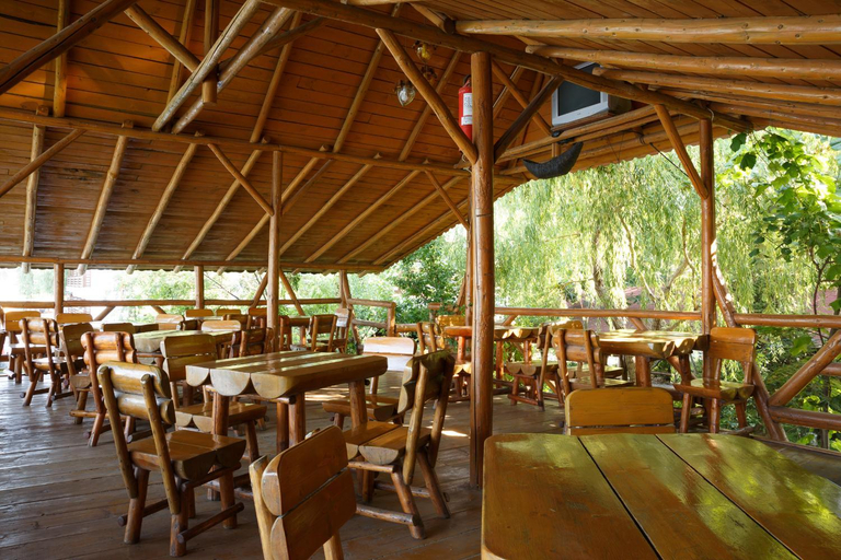Food & Drinks 5, Hotel Insula, Tulcea