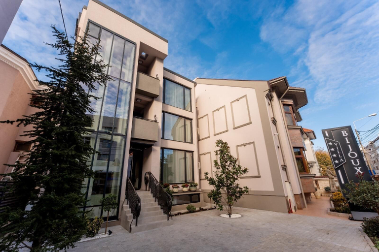 Exterior & Views 2, Villa Bijoux, Ploiesti