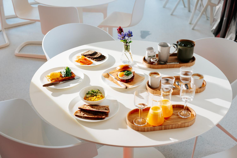 Food & Drinks 4, Hotel Jadran, Zagreb