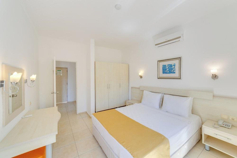 Bedroom 2, Natur Garden Hotel, Bodrum
