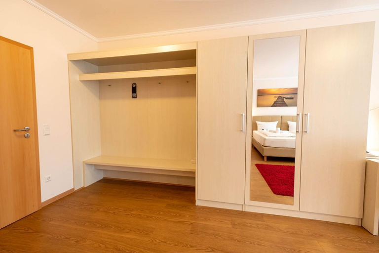 Bedroom 3, Kraichgauhotel, Karlsruhe