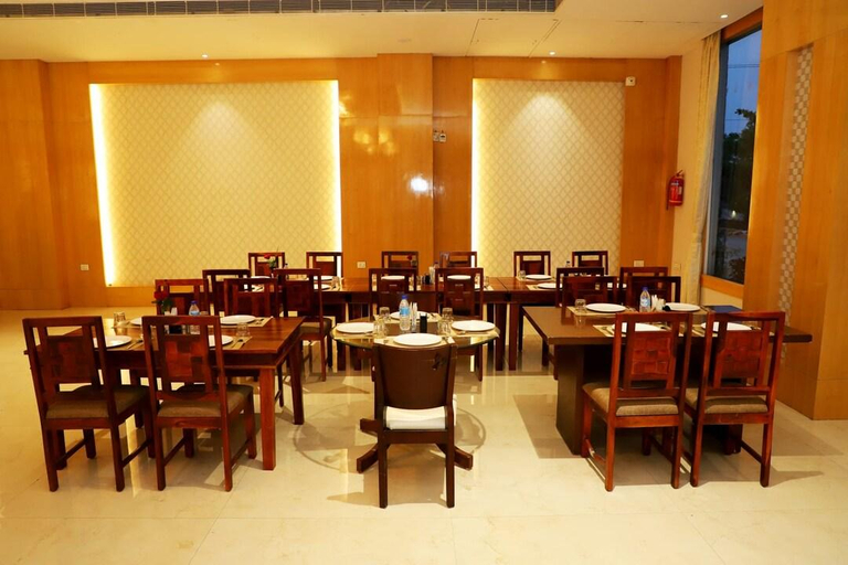 Food & Drinks 4, Dream Resort, Sehore