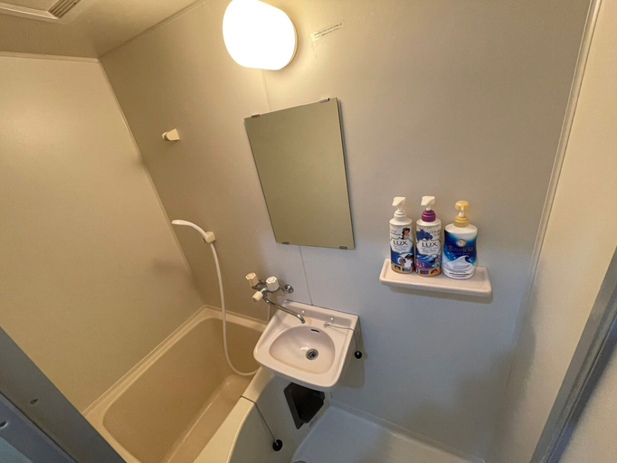 Bathroom, Guest House Zen Hakata Nishijin, Fukuoka
