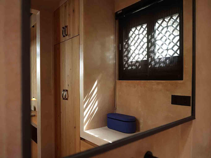 Bathroom 3, Stayinmind, Xuancheng