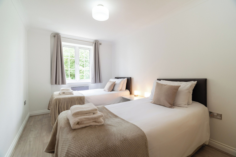 Bedroom 3, Riverside House, Reading