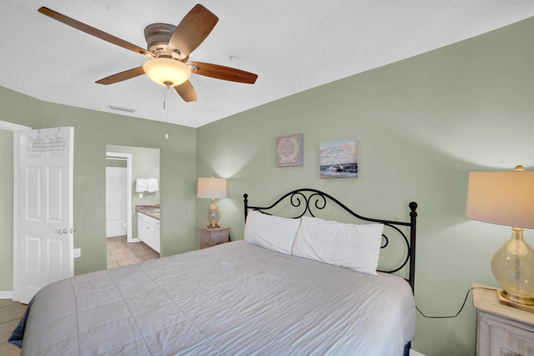Bedroom 3, Grand Caribbean 209, Baldwin
