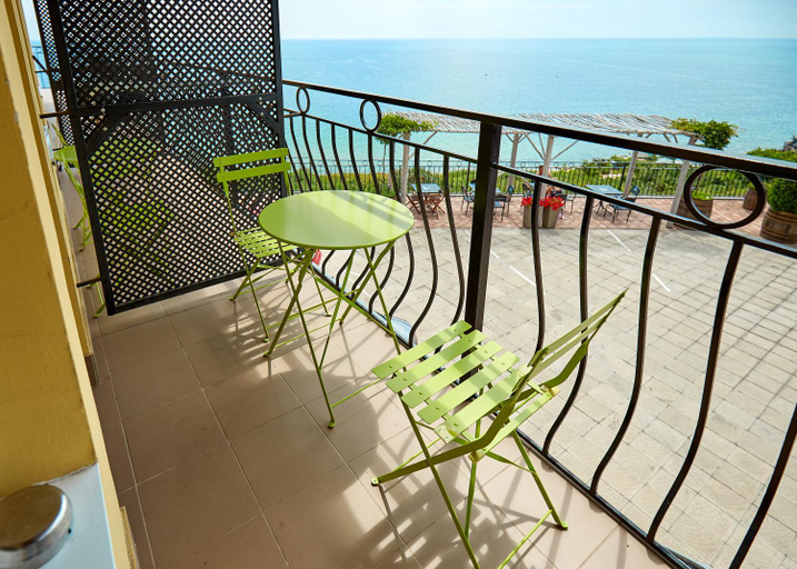 Others 5, Tikhaya Gavan Hotel, Ovidiopol's'kyi