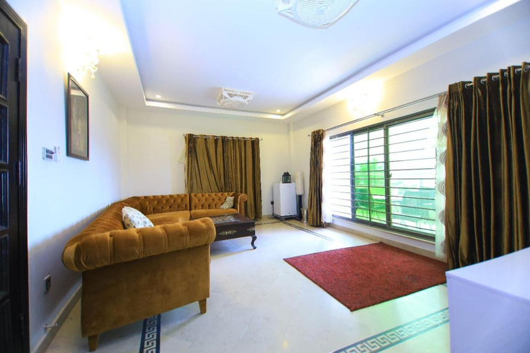 Bedroom, Candle Wood, Rawalpindi