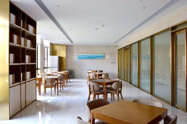Food & Drinks 5, Ji Hotel Shanghai Shuichan Road Yi Shenghuo Plaza, Shanghai