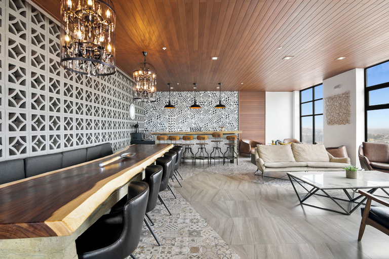 Food & Drinks, Distrito Revolution Suites, Tijuana