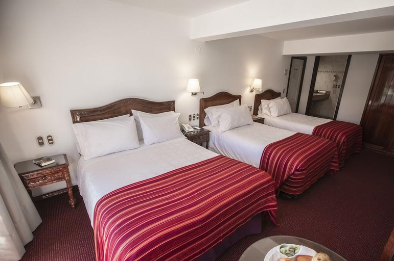 Bedroom 3, Hacienda Plaza de Armas, Puno