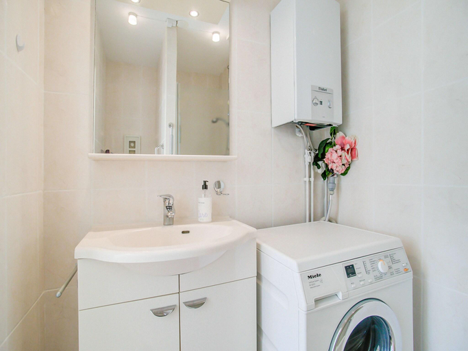 Bathroom 3, Bungalow in Noordwijk near Beaches, Noordwijk