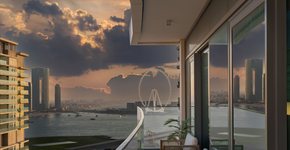 Balcony 3, LUX The Beach Vista Dubai Eye View Suite, Dubai