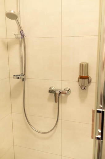 Bathroom 4, Kraichgauhotel, Karlsruhe