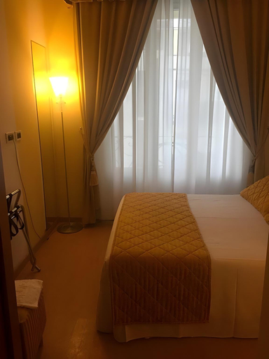 Bedroom 3, Hotel La Gradisca, Rimini