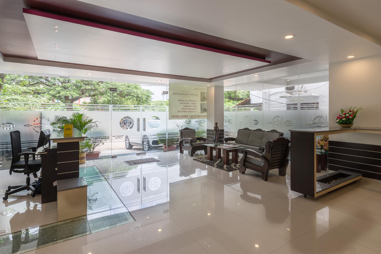 Public Area 3, Treebo Raj Premier, Indiranagar, Bangalore