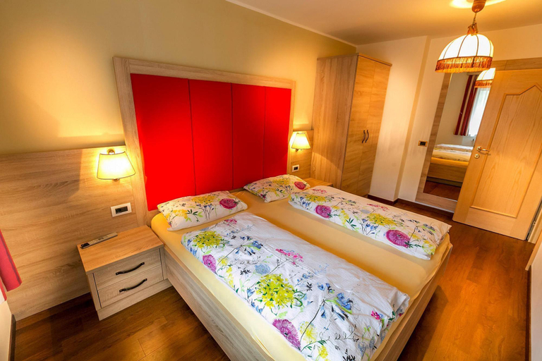 Others 5, Apartment in Val Gardena near Ski Slopes, Bolzano
