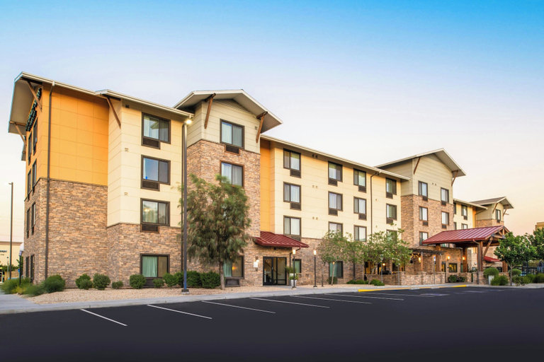 Exterior & Views 1, TownePlace Suites by Marriott Lancaster, CA, Los Angeles