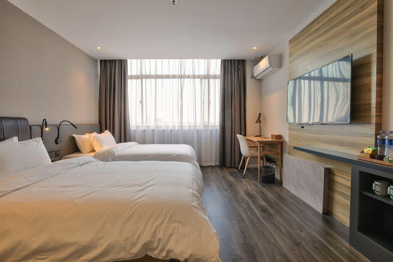 Bedroom 2, Hanting Premium Hotel Ningbo Railway Station, Ningbo