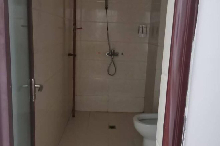 Bathroom, Jiasheng Hotel, Honghe Hani and Yi