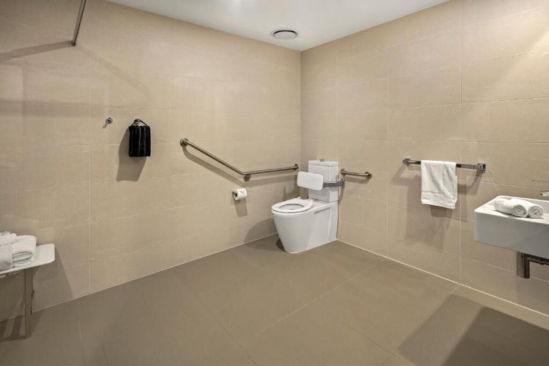 Bathroom 4, Quest Dandenong Central, Gr. Dandenong - Dandenong