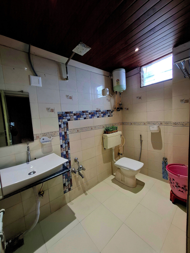 Bathroom 5, Hotel Krishna Ahmedabad, Ahmadabad