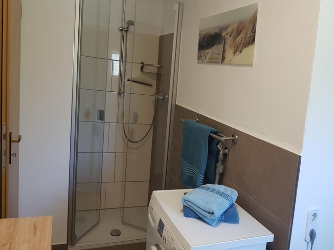 Bathroom 3, Gemutliche Wohnung fur 4 Personen, Hochsauerlandkreis