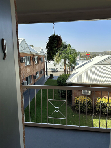 Others 5, The Oaks Hotel Motel, Shellharbour