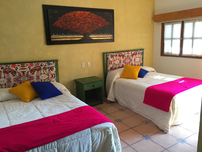 Bedroom 3, Hotel Montroi Express, Colima
